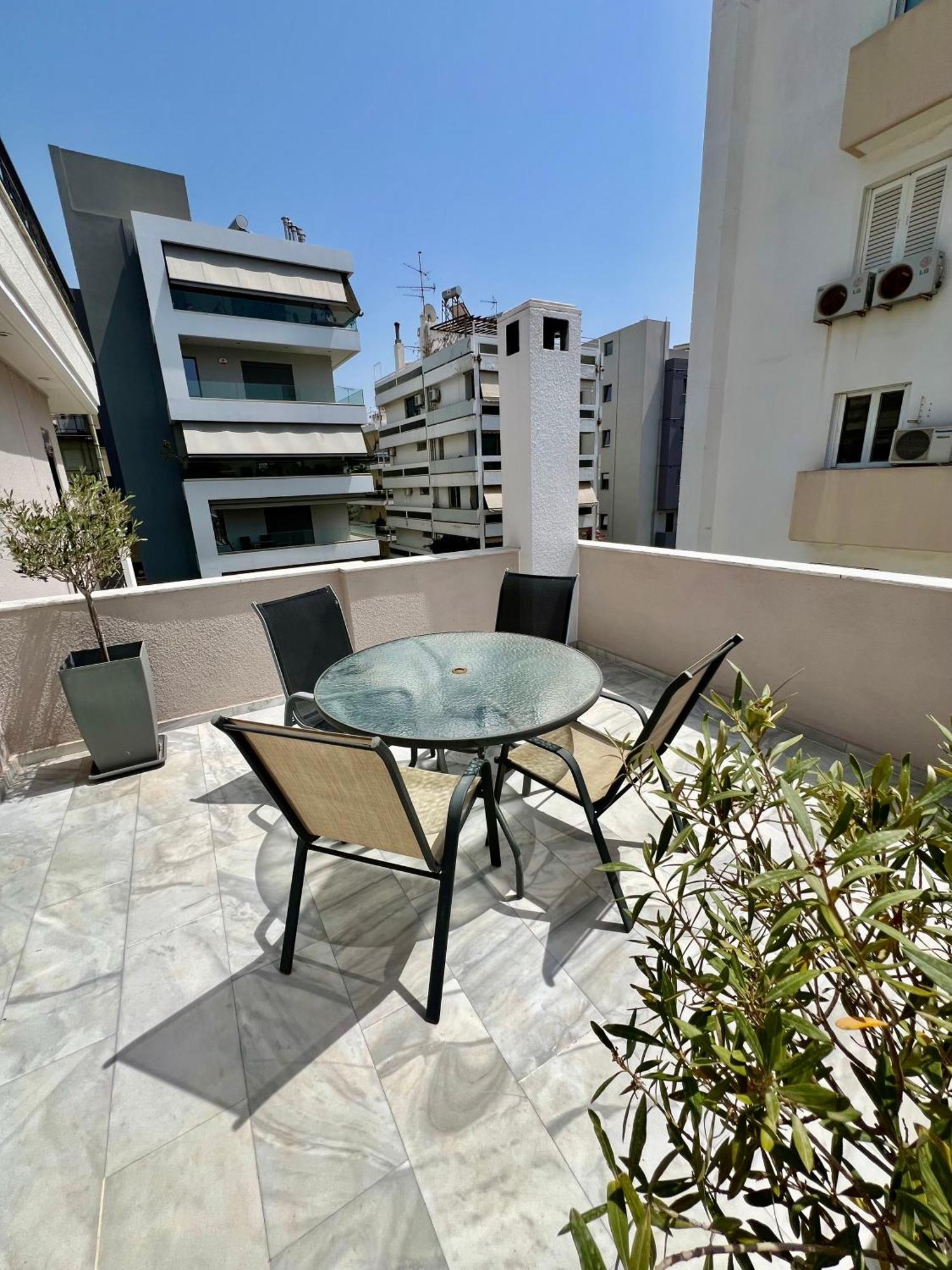 Brand New Brilliant Apartment At Athenian Riviera Exteriör bild